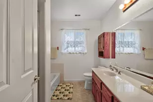 2175 Grove Way, Castro Valley, CA 94546 - Photo 22