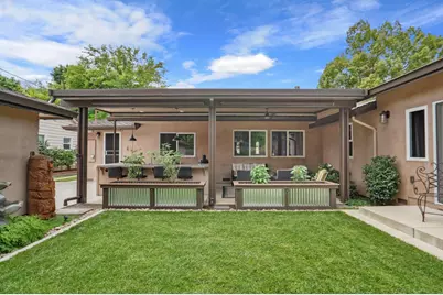 8 S Fairmont Avenue, Lodi, CA 95240 - Photo 48
