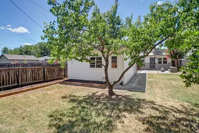 3819 Kroy Way, Sacramento, CA 95820 - Photo 32