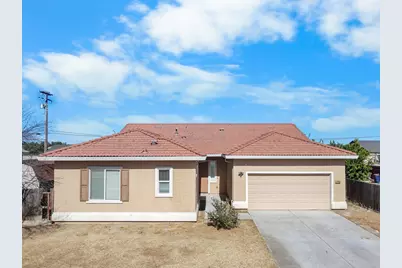 1724 W Summer Blossom Way, Hanford, CA 93230 - Photo 1