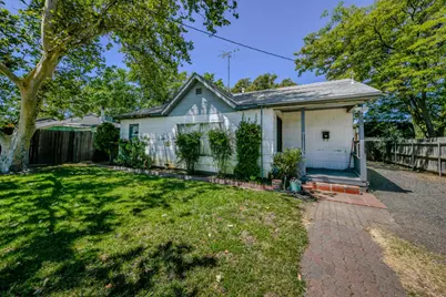 135 Freeman Street, Woodland, CA 95695 - Photo 2