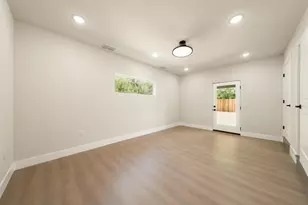 5523 Cottonwood Ave, Olivehurst, CA 95961 - Photo 22