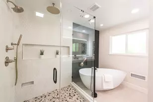 2812 American River Dr, Sacramento, CA 95864 - Photo 22