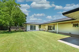 2812 American River Dr, Sacramento, CA 95864 - Photo 40