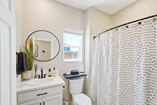 7040 Star Trail Wy, Roseville, CA 95747 - Photo 18