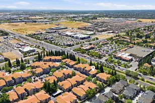 10001 Woodcreek Oaks Blvd, Roseville, CA 95747 - Photo 40