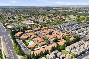10001 Woodcreek Oaks Blvd, Roseville, CA 95747 - Photo 42