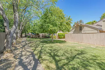 4042 Cowell Boulevard, Davis, CA 95618 - Photo 28