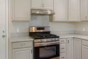1625 Spring St, Stockton, CA 95206 - Photo 10