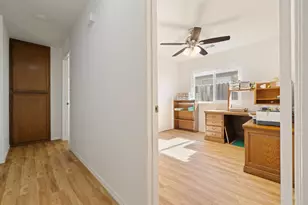 1812 Innsbrook Dr, Modesto, CA 95350 - Photo 20