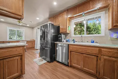 17816 N Creekside Drive, Pioneer, CA 95666 - Photo 16