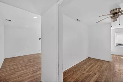 2176 68th Avenue, Sacramento, CA 95822 - Photo 8