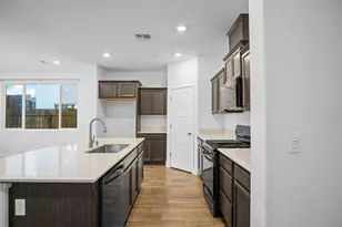 2455 Explorador Dr, Merced, CA 95340 - Photo 10