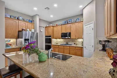 4520 Crown Bench Circle, Elk Grove, CA 95757 - Photo 16
