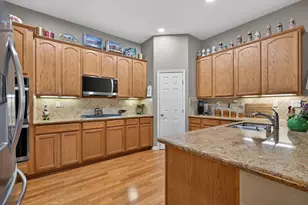 4520 Crown Bench Cir, Elk Grove, CA 95757 - Photo 18