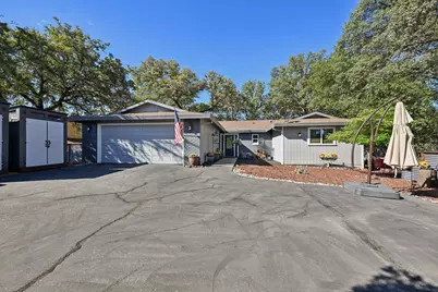 19179 Swallow Way, Penn Valley, CA 95946 - Photo 2