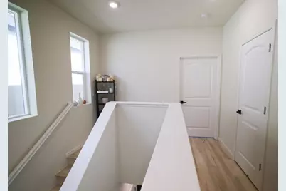 2583 Buzz Aldrin Way, Sacramento, CA 95834 - Photo 26