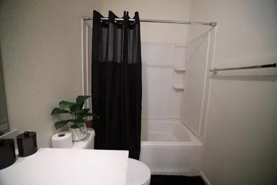 2583 Buzz Aldrin Way, Sacramento, CA 95834 - Photo 36