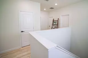 2583 Buzz Aldrin Way, Sacramento, CA 95834 - Photo 24