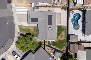 2014 Manchester Ln, Manteca, CA 95336 - Photo 36