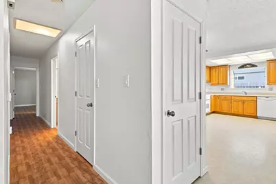 879 Carson Avenue, Manteca, CA 95337 - Photo 14