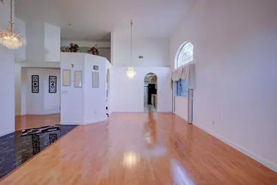 1029 Neal Street, Los Banos, CA 93635 - Photo 6