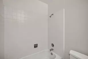 1128 Commons Dr, Sacramento, CA 95825 - Photo 48