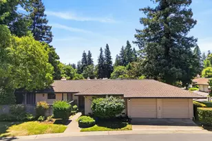 1128 Commons Dr, Sacramento, CA 95825 - Photo 2