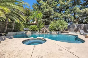 907 Wildbrook Ct, Galt, CA 95632 - Photo 2