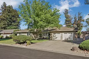 19400 Desiree Ln, Woodbridge, CA 95258 - Photo 4