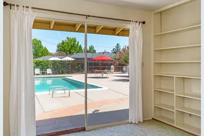 2800 Ashbourne Drive, Sacramento, CA 95821 - Photo 56