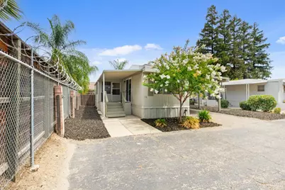 Oakdale Road #36, Modesto, CA 95355 - Photo 2