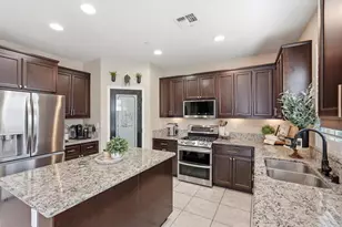 9817 Carico Way, Elk Grove, CA 95757 - Photo 12