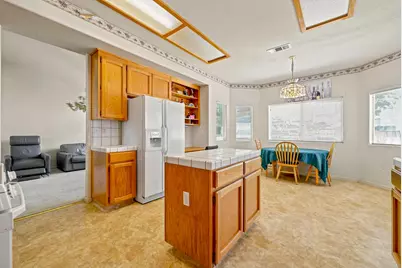 1860 Riverside Way, Los Banos, CA 93635 - Photo 12