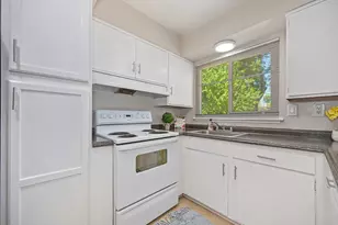 6305 Templeton Dr, Carmichael, CA 95608 - Photo 6