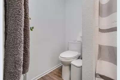 538 Saint Teressa Court, Merced, CA 95341 - Photo 32