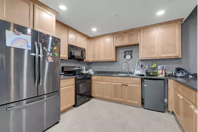7480 W Meadowlark Court, Winton, CA 95388 - Photo 10