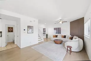 5045 N Laguna Dr, Sacramento, CA 95823 - Photo 2