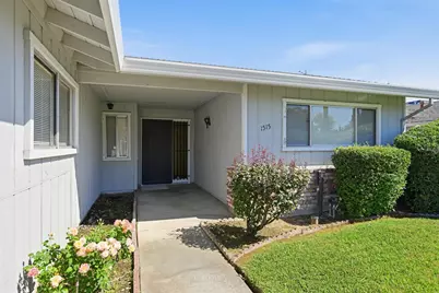 1515 Crestmont Avenue, Roseville, CA 95661 - Photo 2