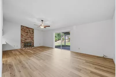 1515 Crestmont Avenue, Roseville, CA 95661 - Photo 12