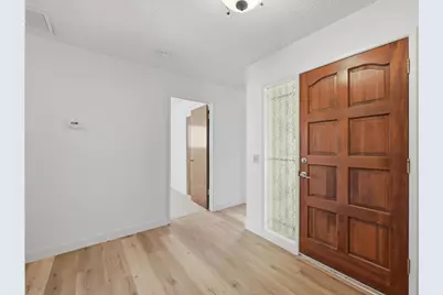 1515 Crestmont Avenue, Roseville, CA 95661 - Photo 10