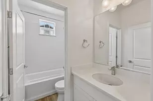 6425 Ventris Walk, Sacramento, CA 95823 - Photo 18