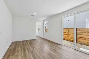 6425 Ventris Walk, Sacramento, CA 95823 - Photo 6