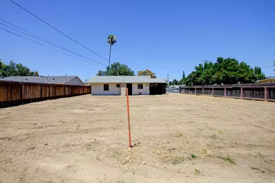 2354 Lambert Street, Modesto, CA 95354 - Photo 16