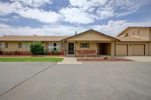 1729 Beverly Dr, Modesto, CA 95358 - Photo 2