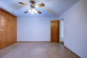 1729 Beverly Dr, Modesto, CA 95358 - Photo 42