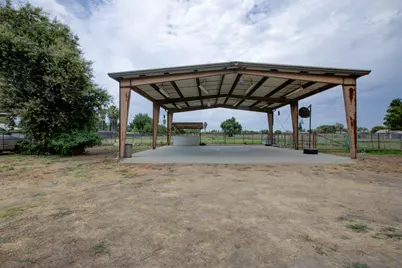 1729 Beverly Drive, Modesto, CA 95358 - Photo 22