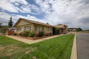 1729 Beverly Dr, Modesto, CA 95358 - Photo 12