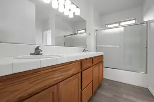 528 Burgundy St, Los Banos, CA 93635 - Photo 14