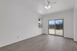 528 Burgundy St, Los Banos, CA 93635 - Photo 32